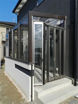 福岡県古賀市の庭・ガーデンにガーデンルームココマを工事した例。おしゃれなガーデンへ。